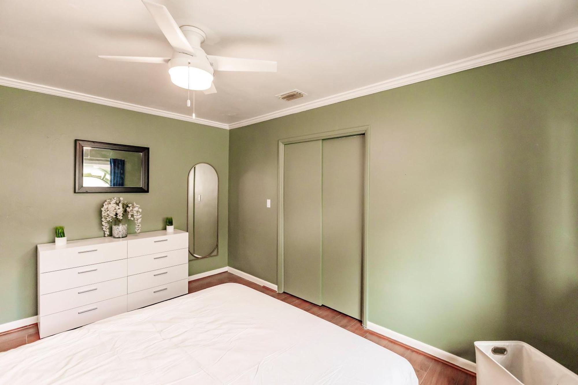Bnb Hyperion - Updated 1B1B Hideaway - Sleeps 3 Hollywood Exterior photo